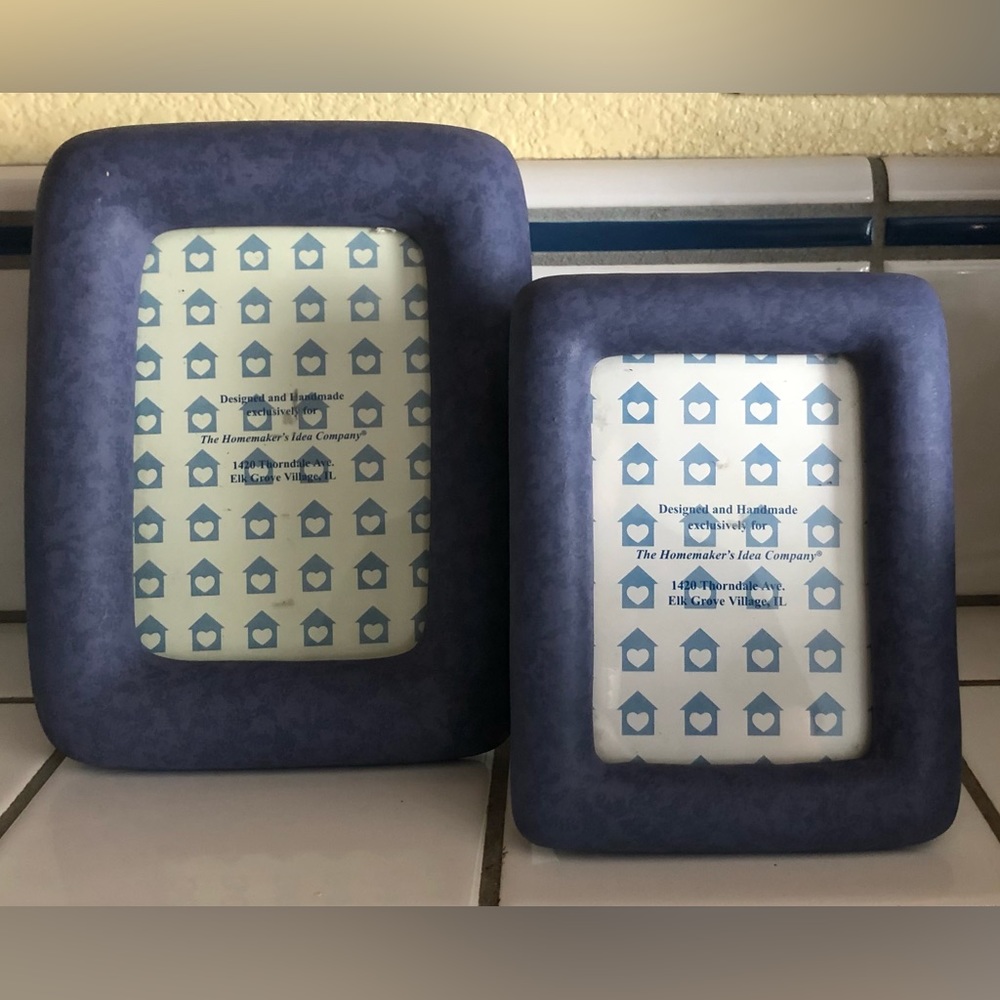 Picture Frames/Vase Blue